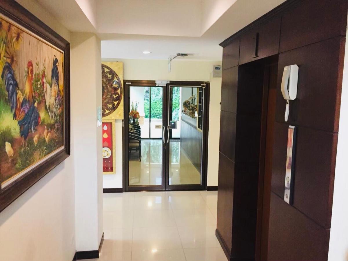 The Green Residence 304 Si Maha Phot المظهر الخارجي الصورة