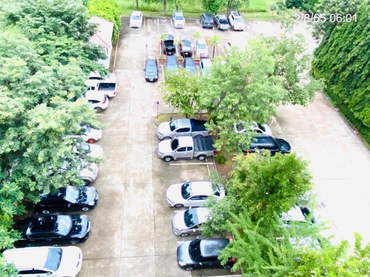 The Green Residence 304 Si Maha Phot المظهر الخارجي الصورة