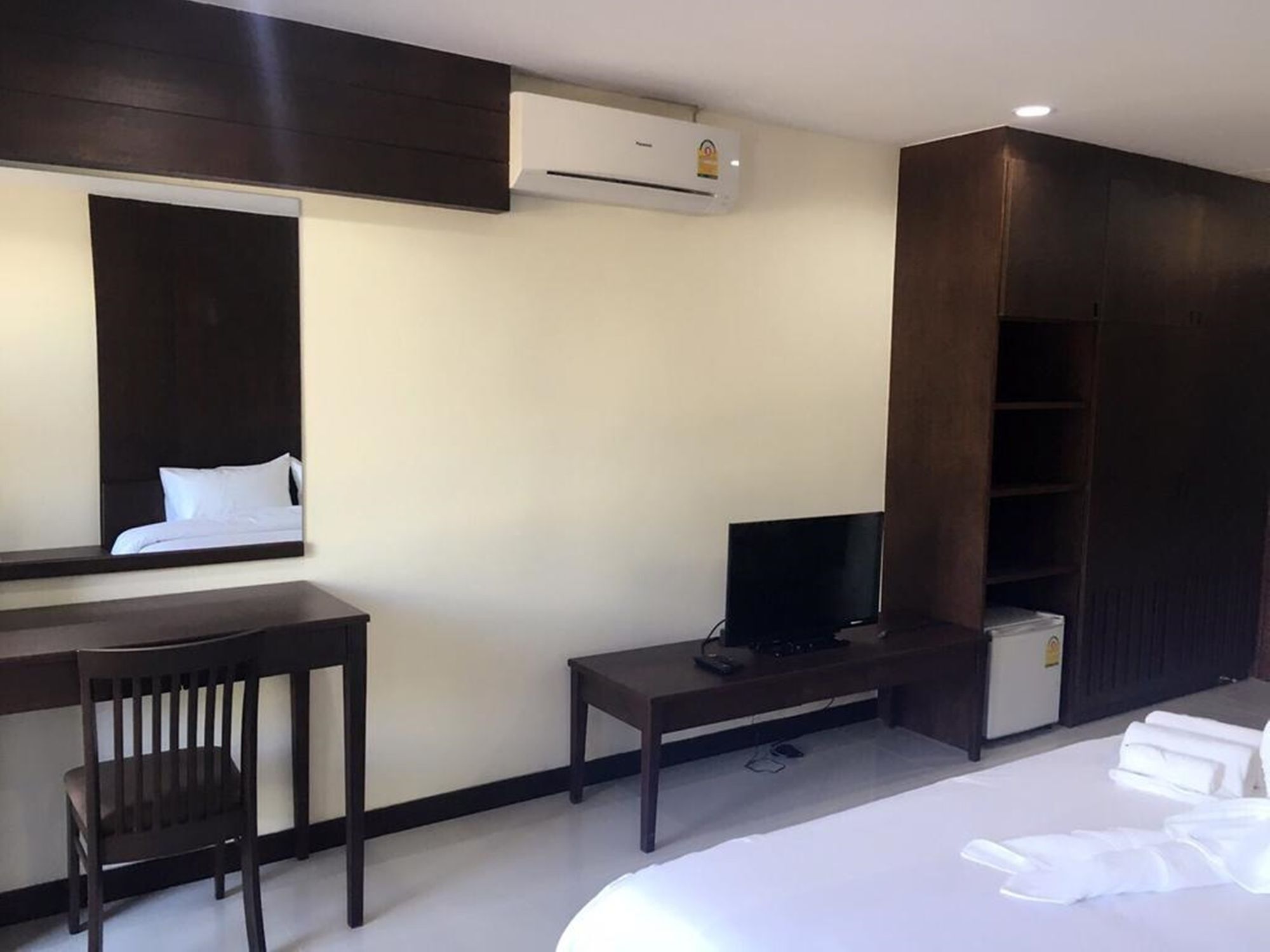 The Green Residence 304 Si Maha Phot المظهر الخارجي الصورة